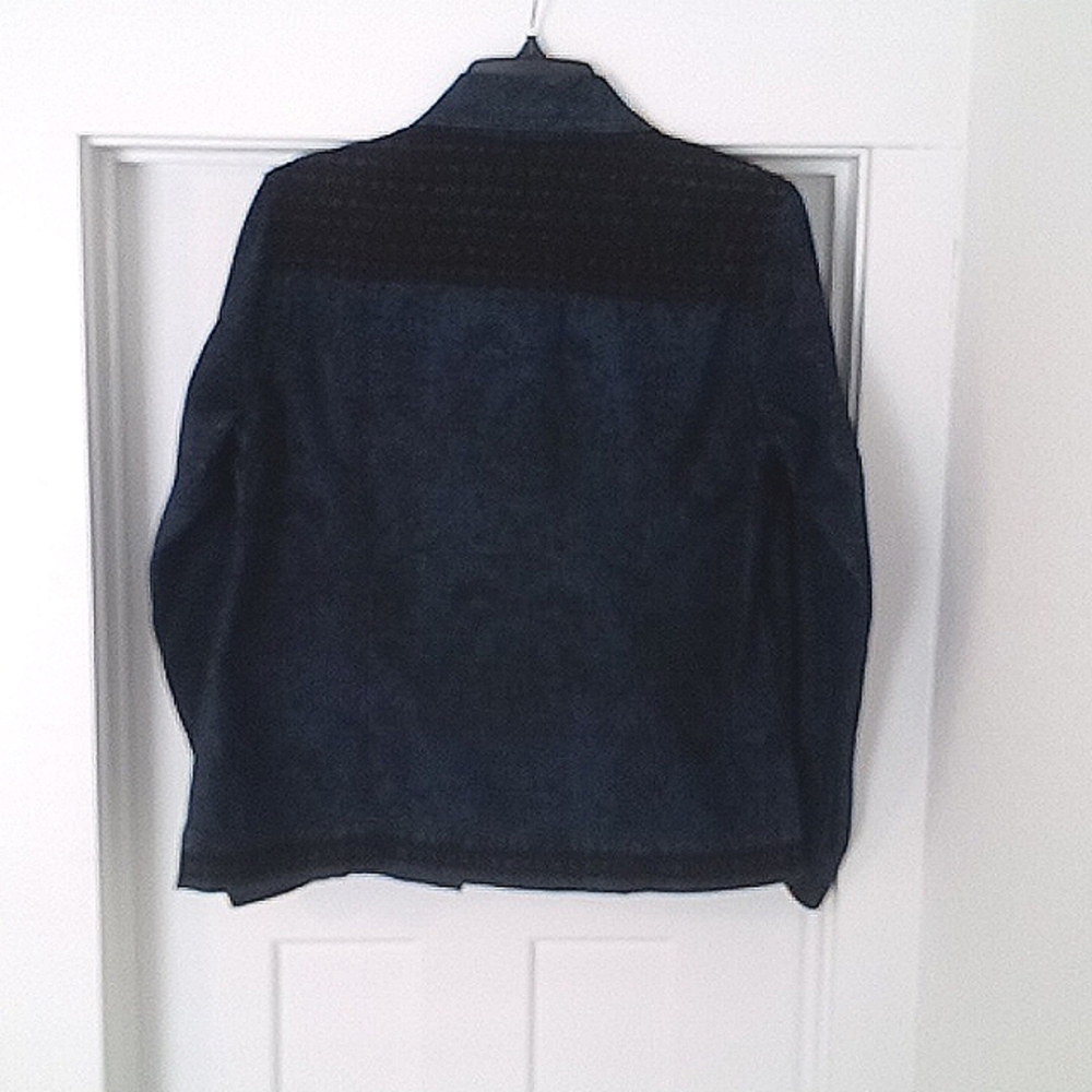 New Direction Snake Pattern Jean Jacket - Picture 7 of 7